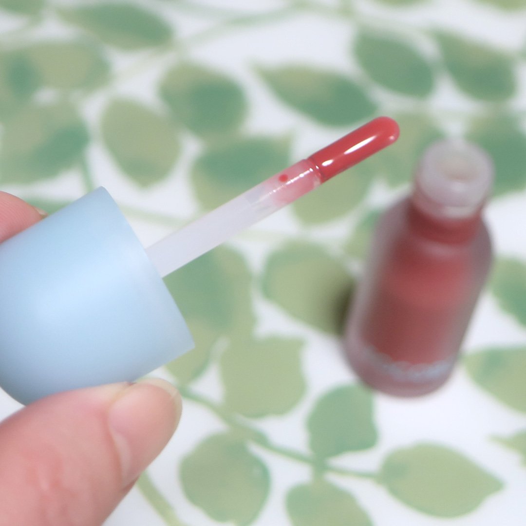 ジューシーベリープランピングリップオイル/TOCOBO/リップグロスを使ったクチコミ（3枚目）