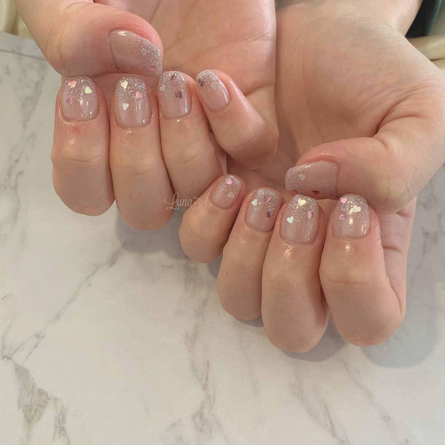 #ジェルネイル,#ワンカラーネイル,#ニュアンスネイル,#うるうるネイル,#ちゅるんネイル,#シンプルネイル,#パーツネイル,#透け感ネイル,#クリアネイル,#ぷっくりネイル,#ちぐはぐネイル,#韓国ネイル,#きらきらネイル,#うるつやネイル,#フレンチガーリーネイル,#ピンクネイル,#ラメグラネイル,#フラッシュネイルのネイルデザイン