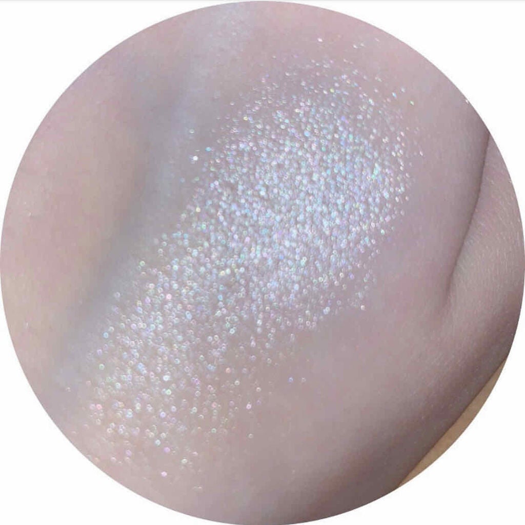 パールグロウハイライト/CEZANNE/パウダーハイライトを使ったクチコミ(2枚目)