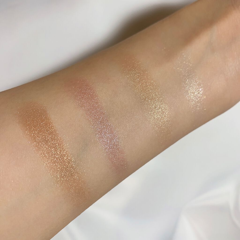 ディオール バックステージ フェイス グロウ パレット/Dior/ハイライトを使ったクチコミ（2枚目）