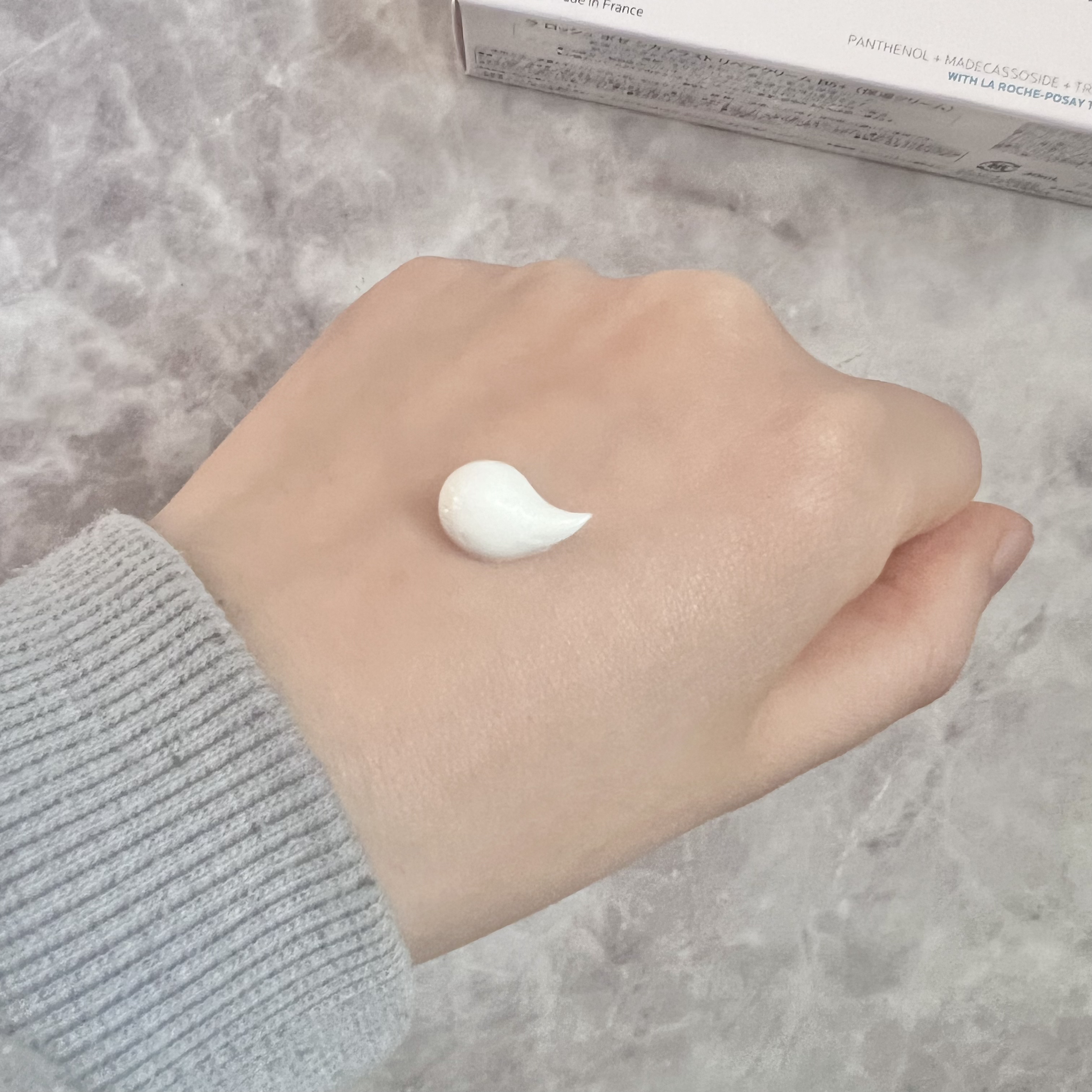 シカプラスト リペアクリーム B5+	/ラ ロッシュ ポゼ/フェイスクリームを使ったクチコミ（2枚目）