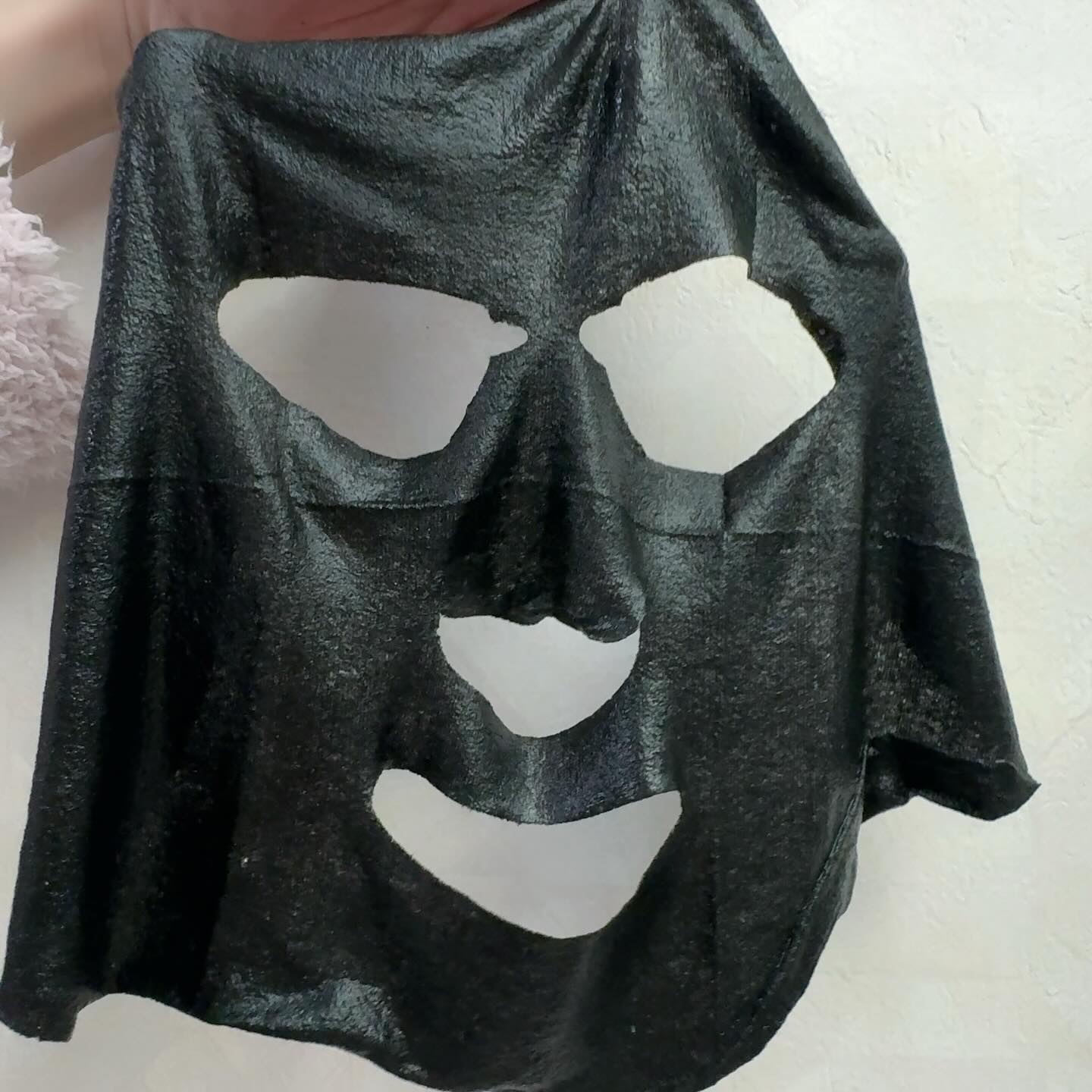 LEUNGESSMORE ブラックPスペシャルフェイスマスク/LEUNGESSMORE/シートマスク・パックを使ったクチコミ（3枚目）