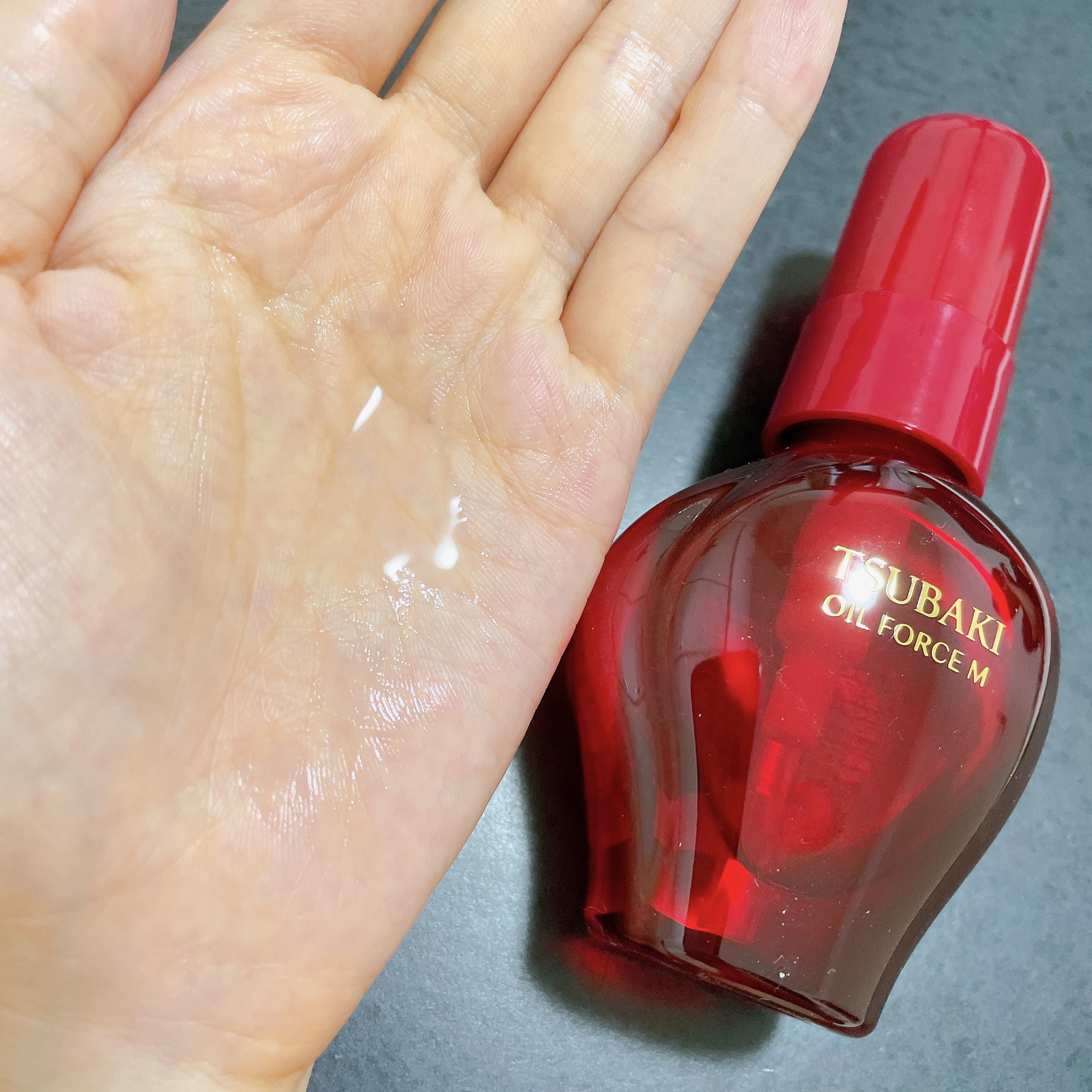 ＴＳＵＢＡＫＩ　オイルフォース M/TSUBAKI/ヘアオイルを使ったクチコミ（2枚目）