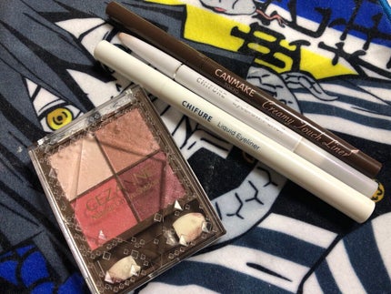 ニュアンスオンアイシャドウ/CEZANNE/アイシャドウパレットを使ったクチコミ(1枚目)