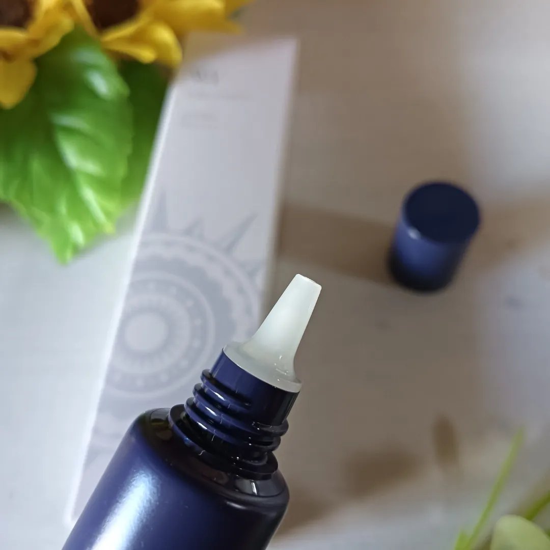 WHITE VEIL ブライトセラムUV/WHITE VEIL/日焼け止めローションを使ったクチコミ（2枚目）