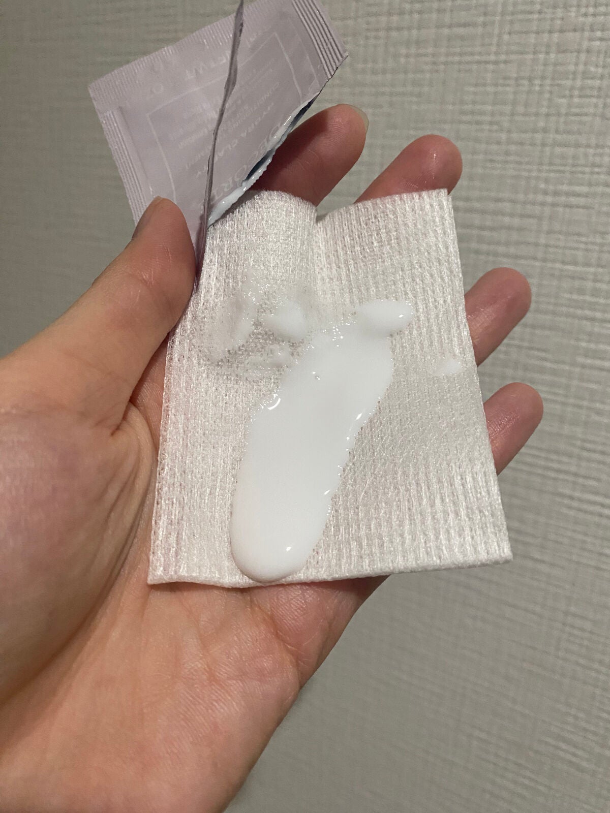 イドラクラリティ 薬用 トリートメント エッセンス ウォーター/DECORTÉ/化粧水を使ったクチコミ(4枚目)