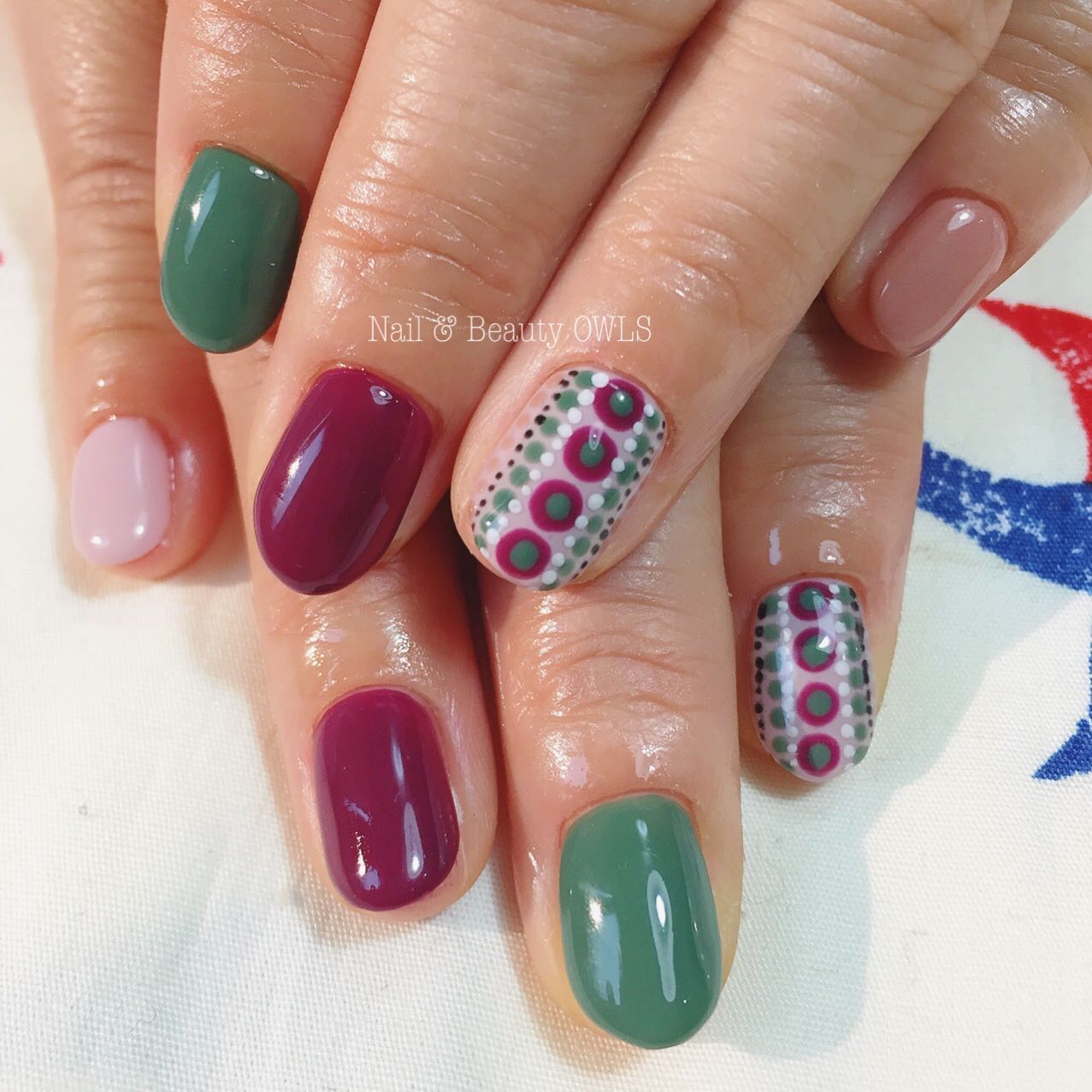 #ドットネイル,#個性派ネイル,#カラフルネイル,#ワンカラーシンプルネイル,#シンプルネイルのネイルデザイン