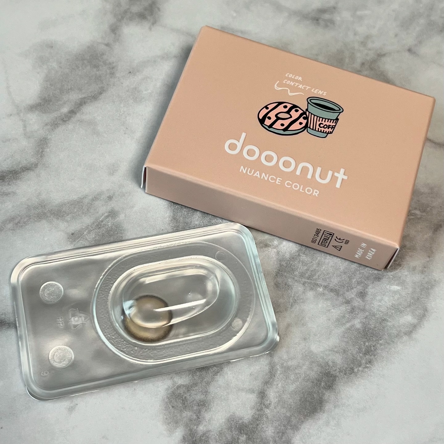 dooonut /WEEKENDSHOP/１ヶ月（１MONTH）カラコンを使ったクチコミ（2枚目）