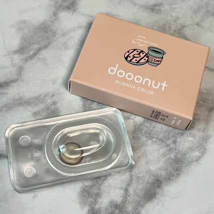 dooonut /WEEKENDSHOP/1ヶ月(1MONTH)カラコンを使ったクチコミ(2枚目)