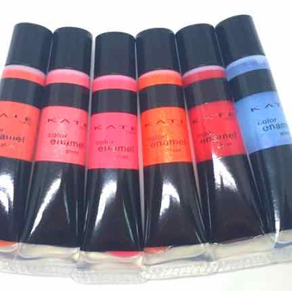 カラーエナメルグロス/KATE/リップグロスを使ったクチコミ（3枚目）