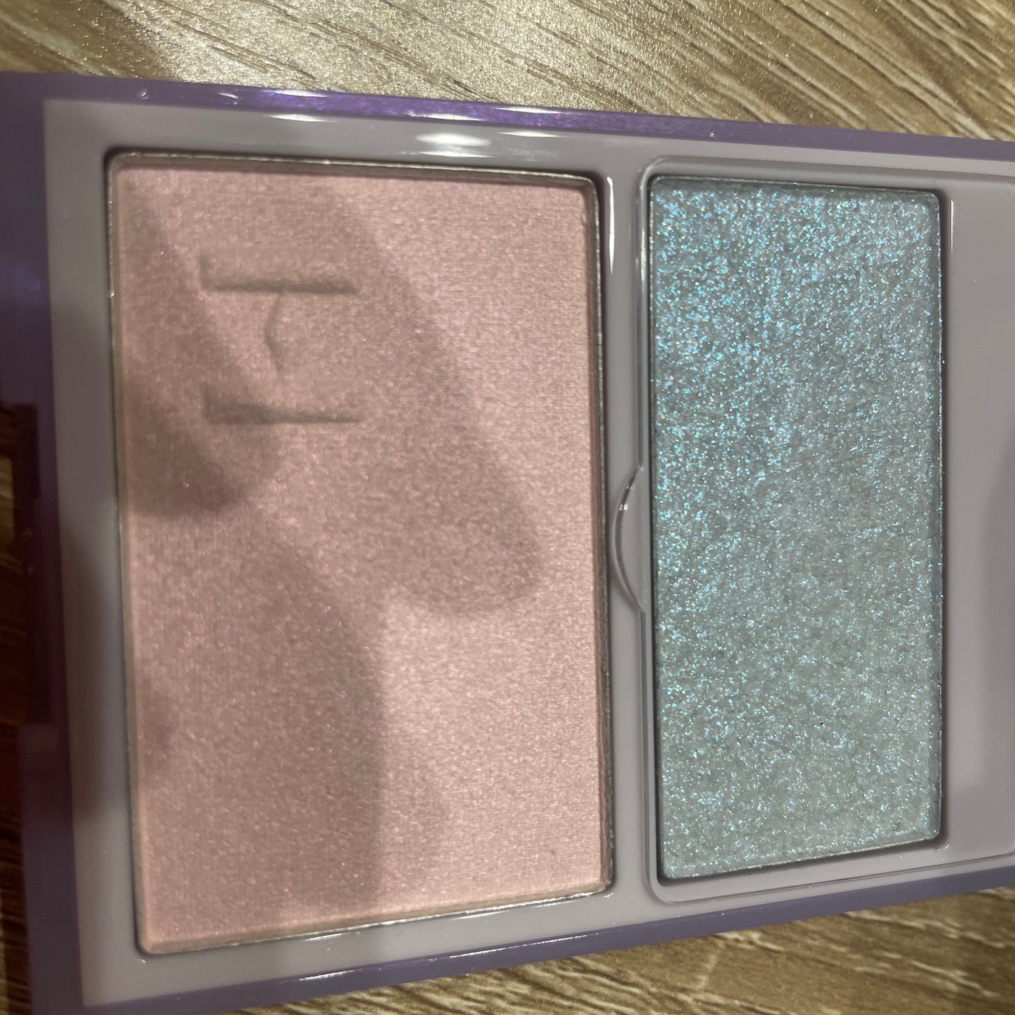 トゥルーディメンションレイヤリングハイライター/hince/パウダーハイライトを使ったクチコミ(2枚目)