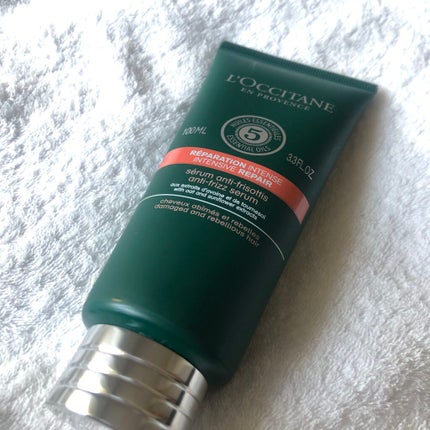 ファイブハーブス リペアリングヘアミルクセラム/L'OCCITANE/ヘアミルクを使ったクチコミ(1枚目)