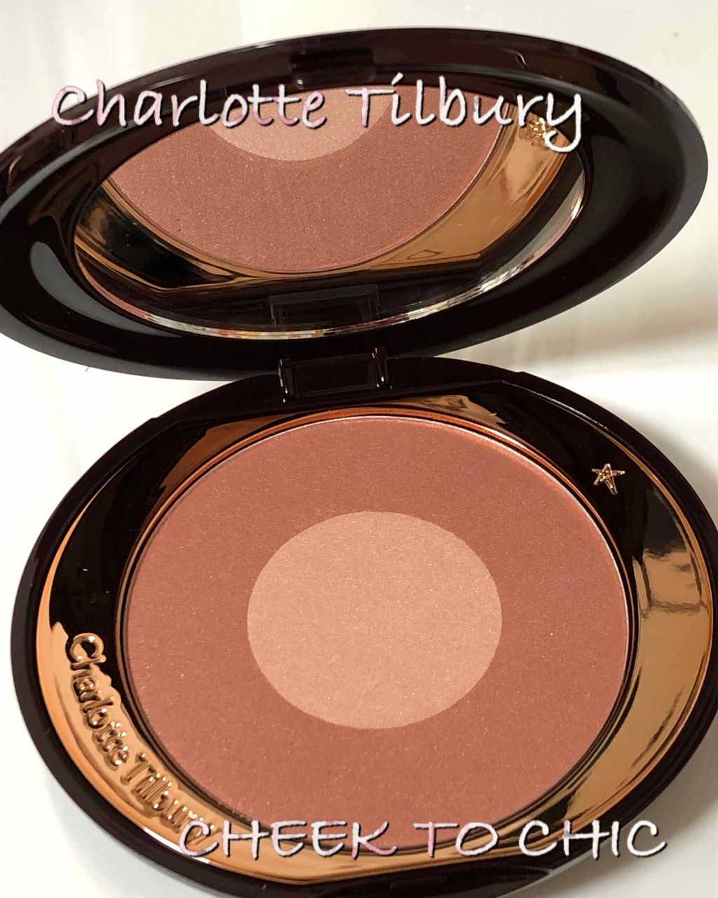 チーク トゥー シック/Charlotte Tilbury/パウダーチークを使ったクチコミ（1枚目）