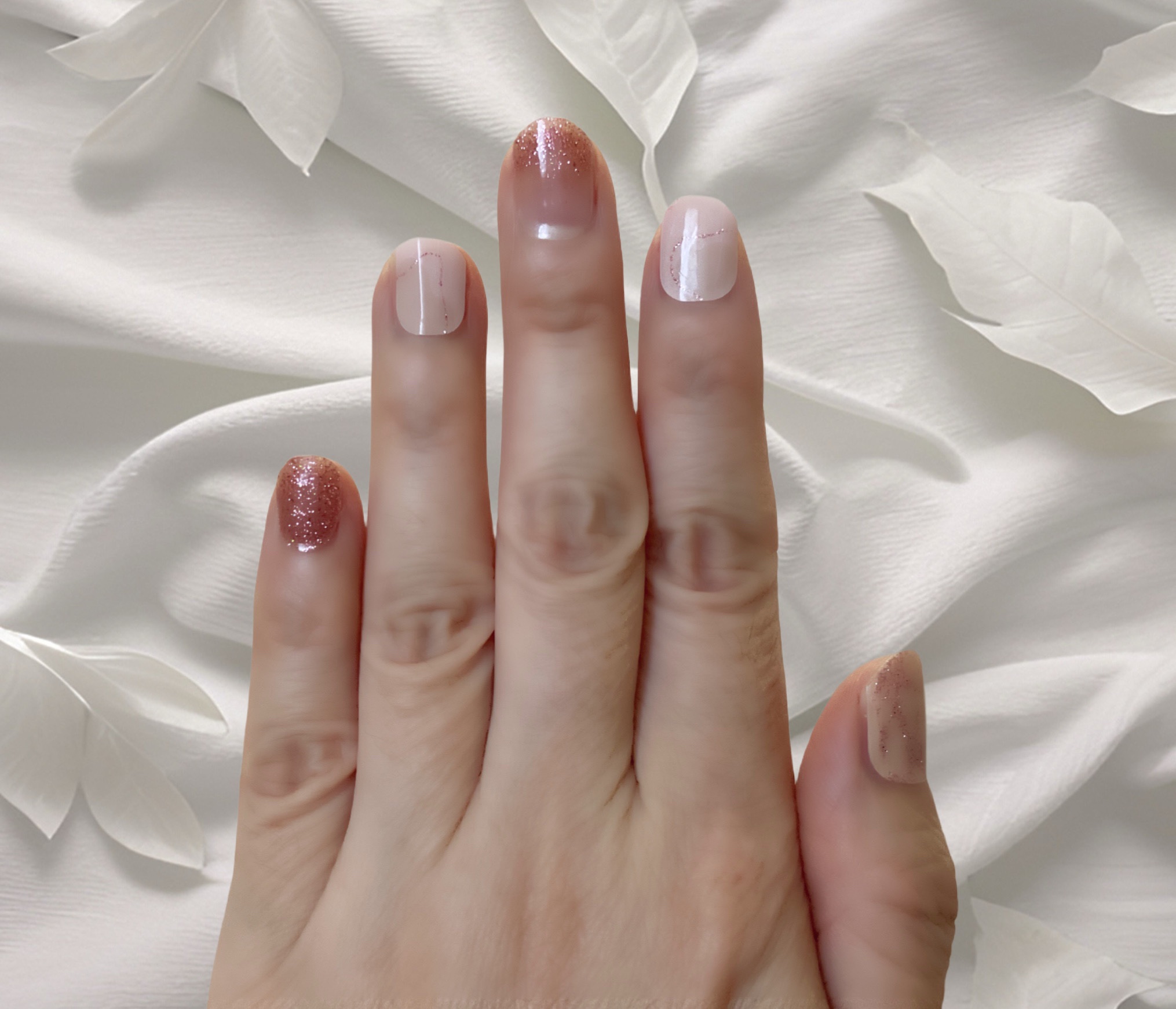 ジェルネイルシール（ハンド） Ｍ/DAISO/ネイルシールを使ったクチコミ（2枚目）