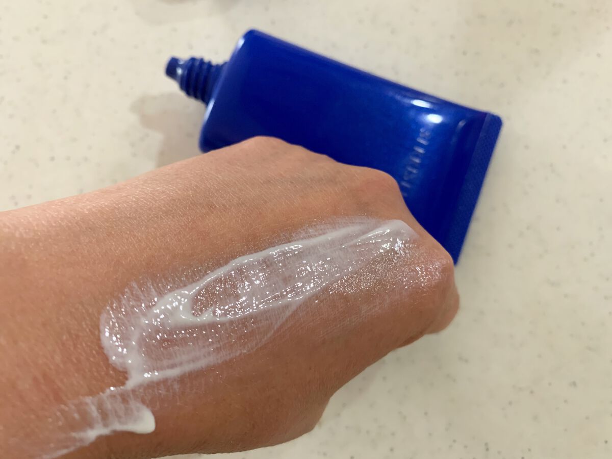 クリアウェルネス UVエッセンスジェル/雪肌精/日焼け止めジェルを使ったクチコミ(3枚目)