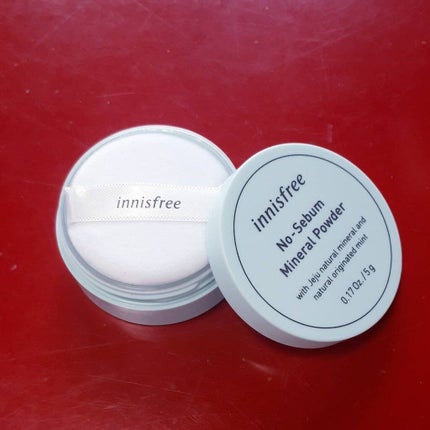 ノーセバム ミネラルパウダー/innisfree/ルースパウダーを使ったクチコミ(2枚目)