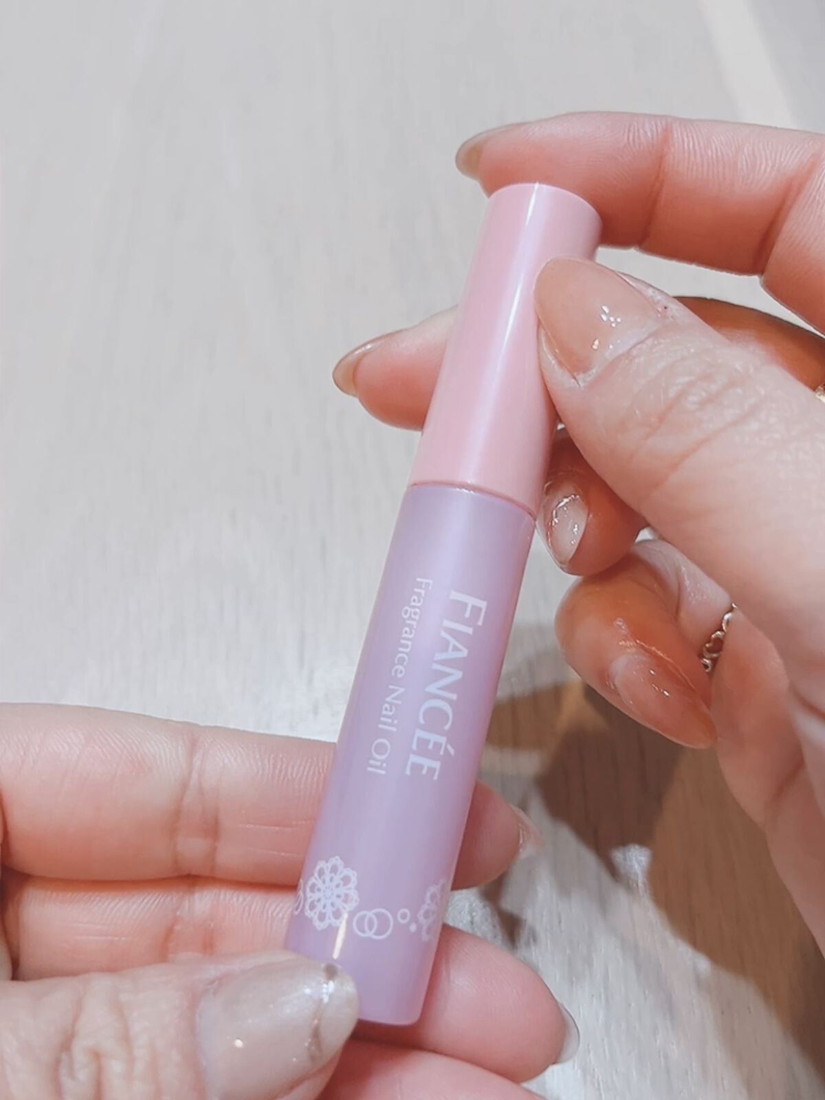 フレグランスネイルオイル ピュアシャンプーの香り/フィアンセ/ネイルオイル・トリートメントを使ったクチコミ（2枚目）