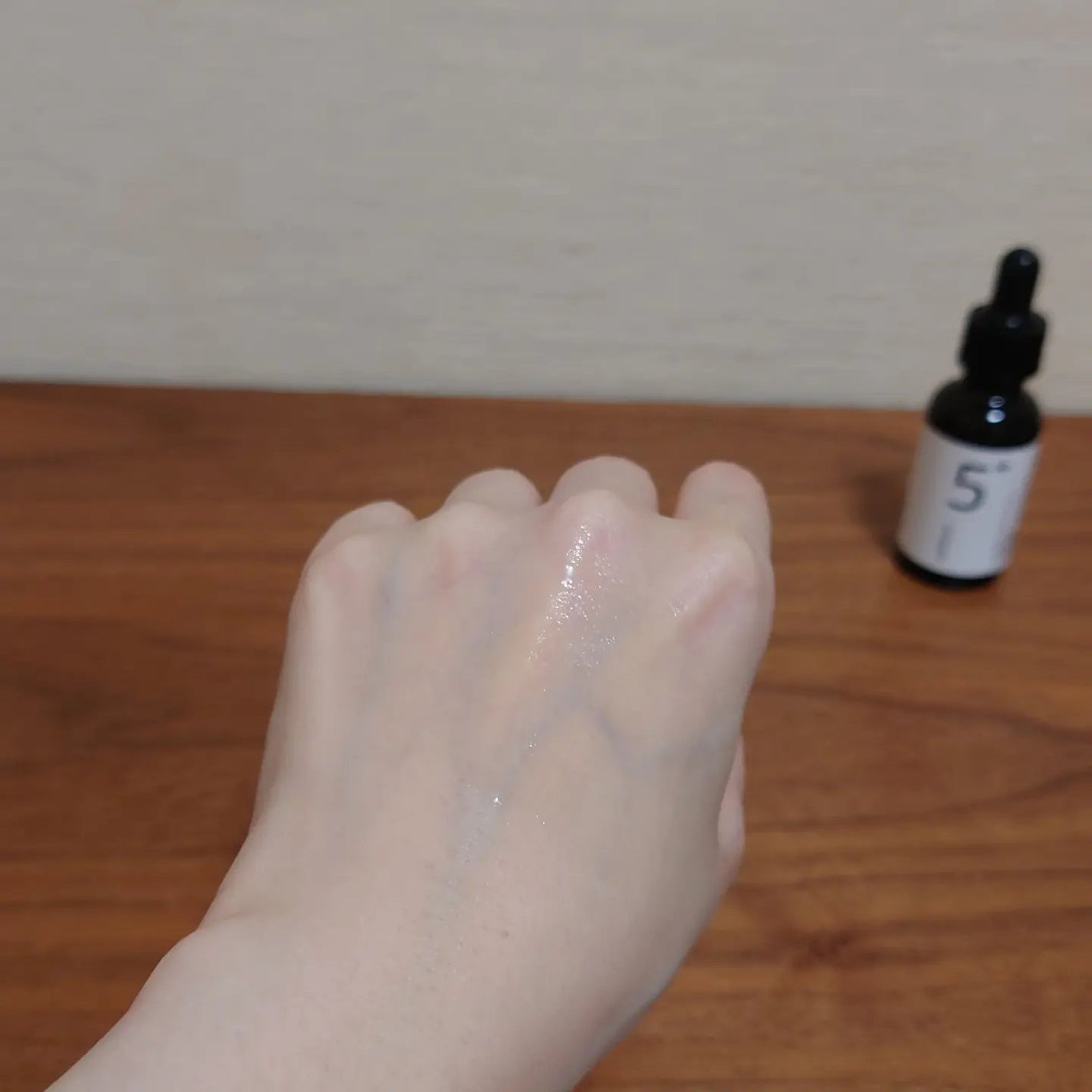 5番 白玉グルタチオンC美容液/numbuzin/美容液を使ったクチコミ(3枚目)