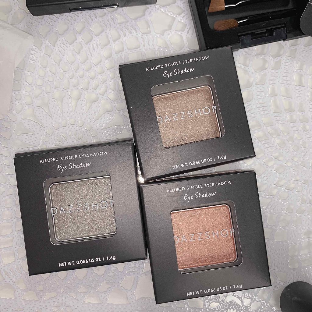 プレスドアイブロートリオ/DAZZSHOP/パウダーアイブロウを使ったクチコミ(4枚目)