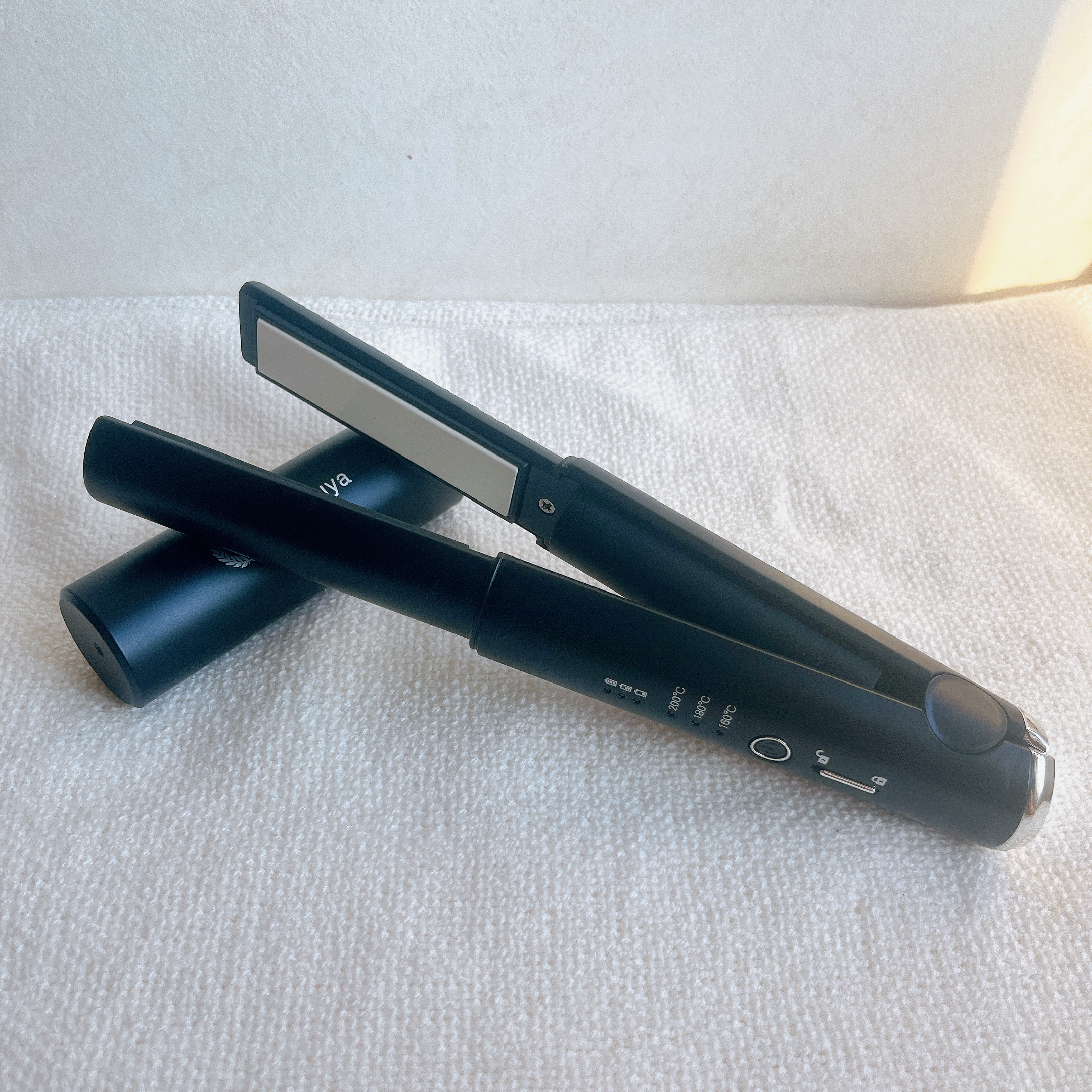 アゲツヤコードレスミニアイロン/agetuya/ストレートアイロンを使ったクチコミ（1枚目）