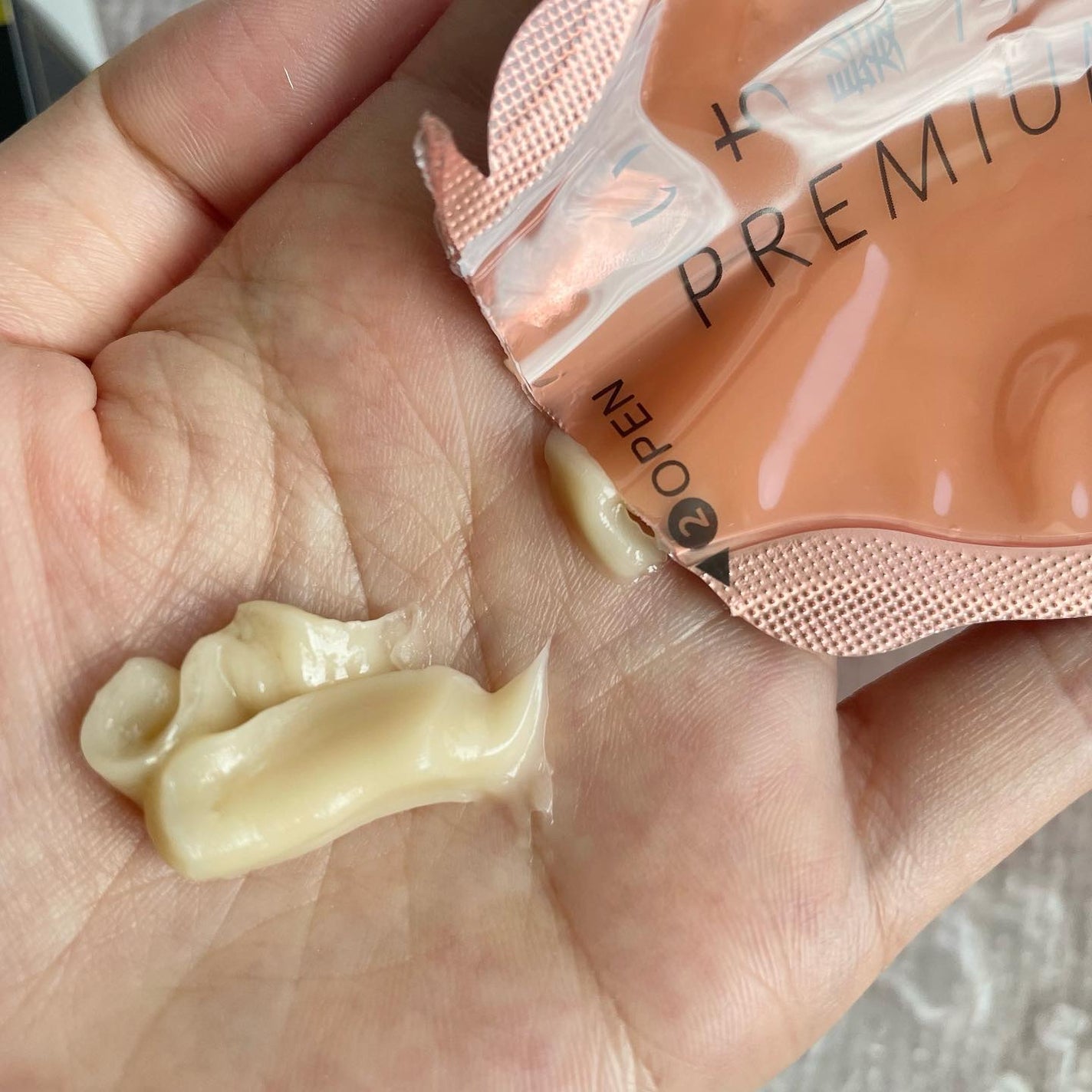 いち髪 THE PREMIUM Wケアブースター美容オイルマスク/いち髪/ヘアマスク・ヘアパックを使ったクチコミ(4枚目)