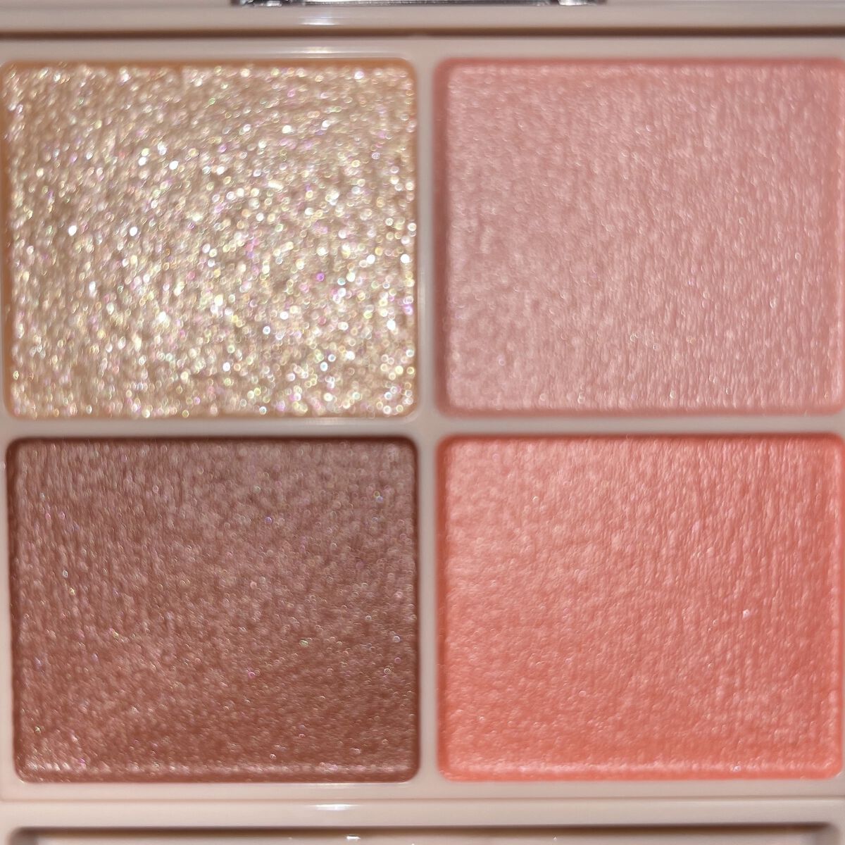 シルキースフレアイズ（マットタイプ）/キャンメイク/アイシャドウパレットを使ったクチコミ（2枚目）