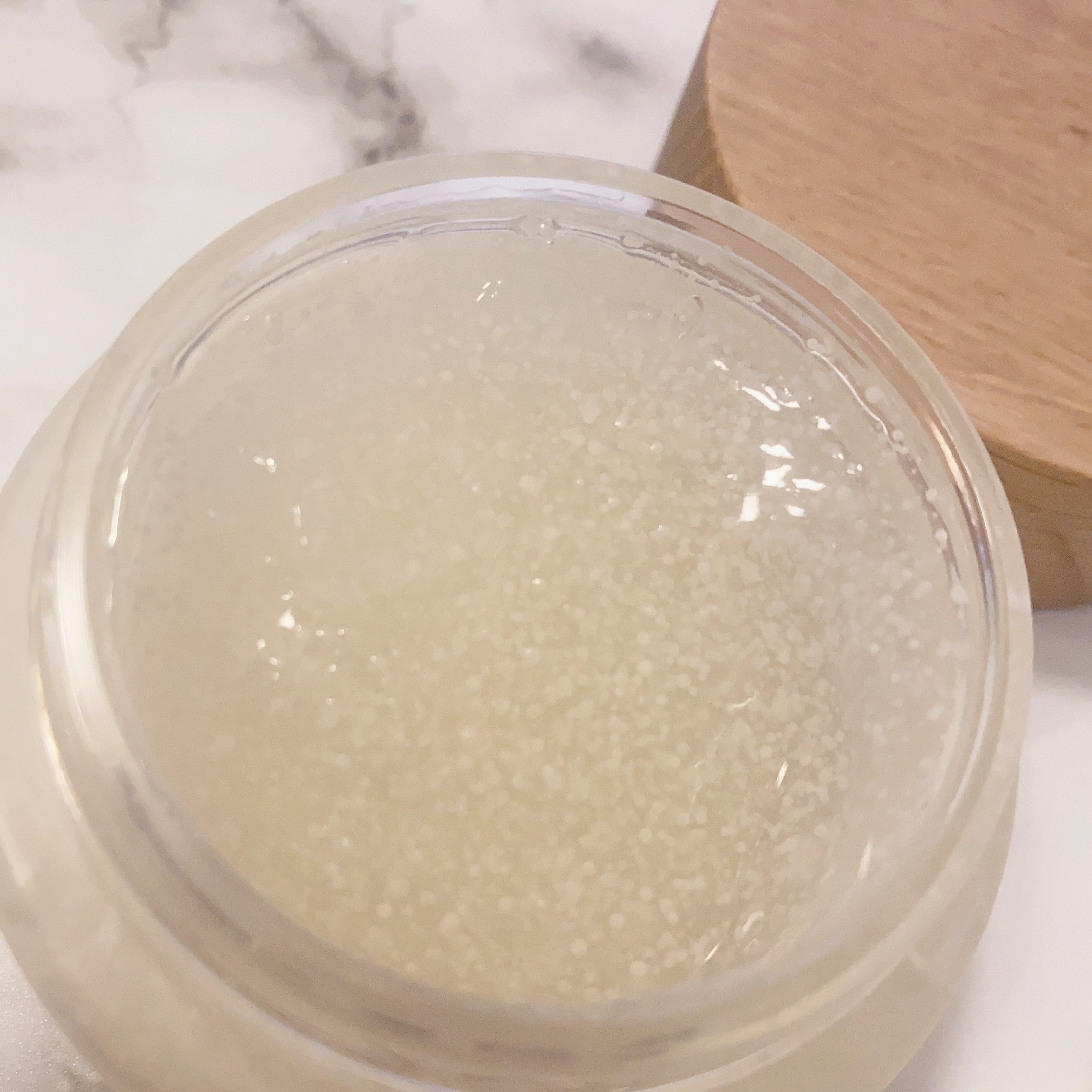 アロマティック スリーピングマスク/BAUM/フェイスクリームを使ったクチコミ（3枚目）