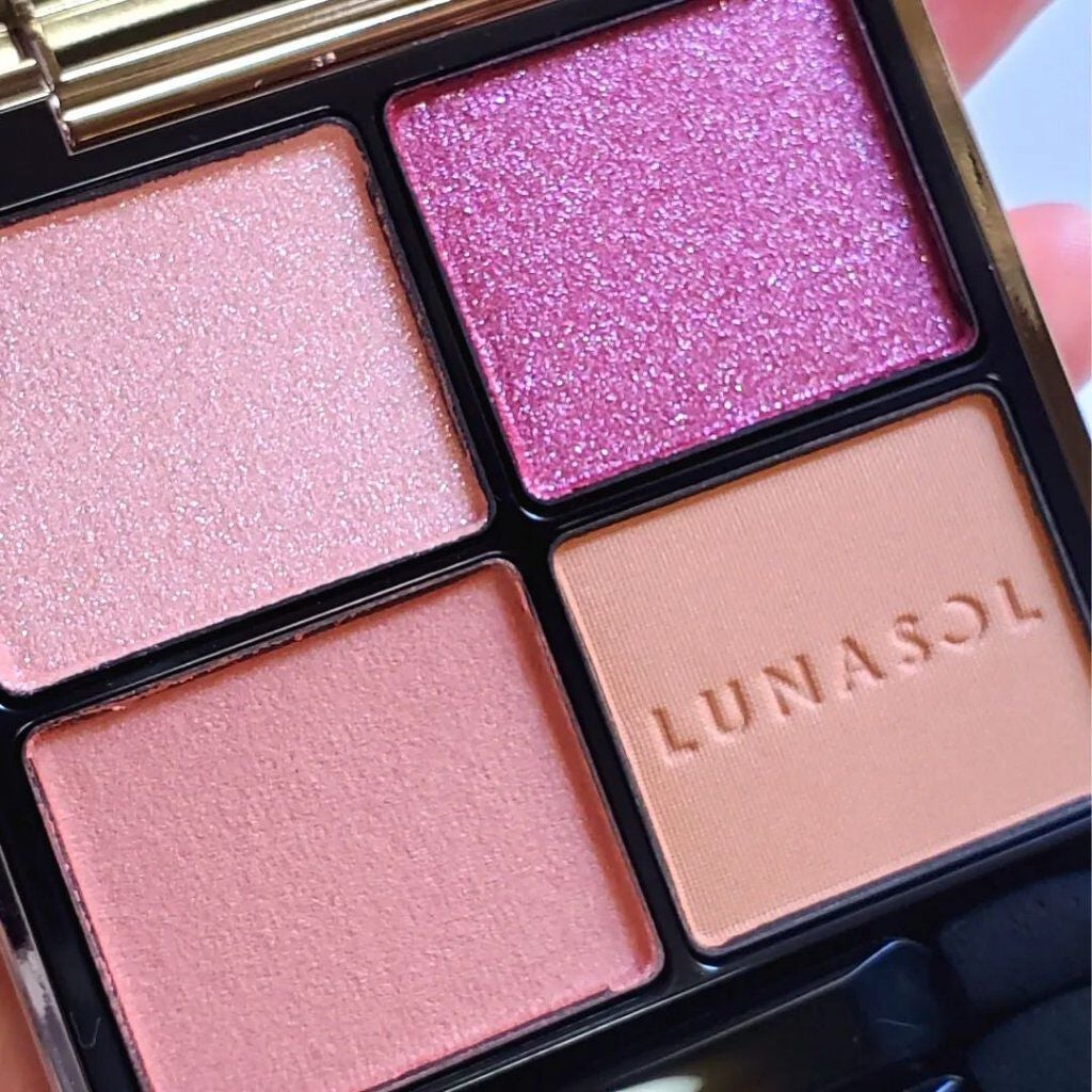 ðªðŠðð on LIPS ããã¹ãŠã©ãã&ã¡ã€ã¯ãLUNASOLã¢ã€ã«ã©ãŒã¬ãŒã·ã§ã³EX2..ãïŒ2æç®ïŒ