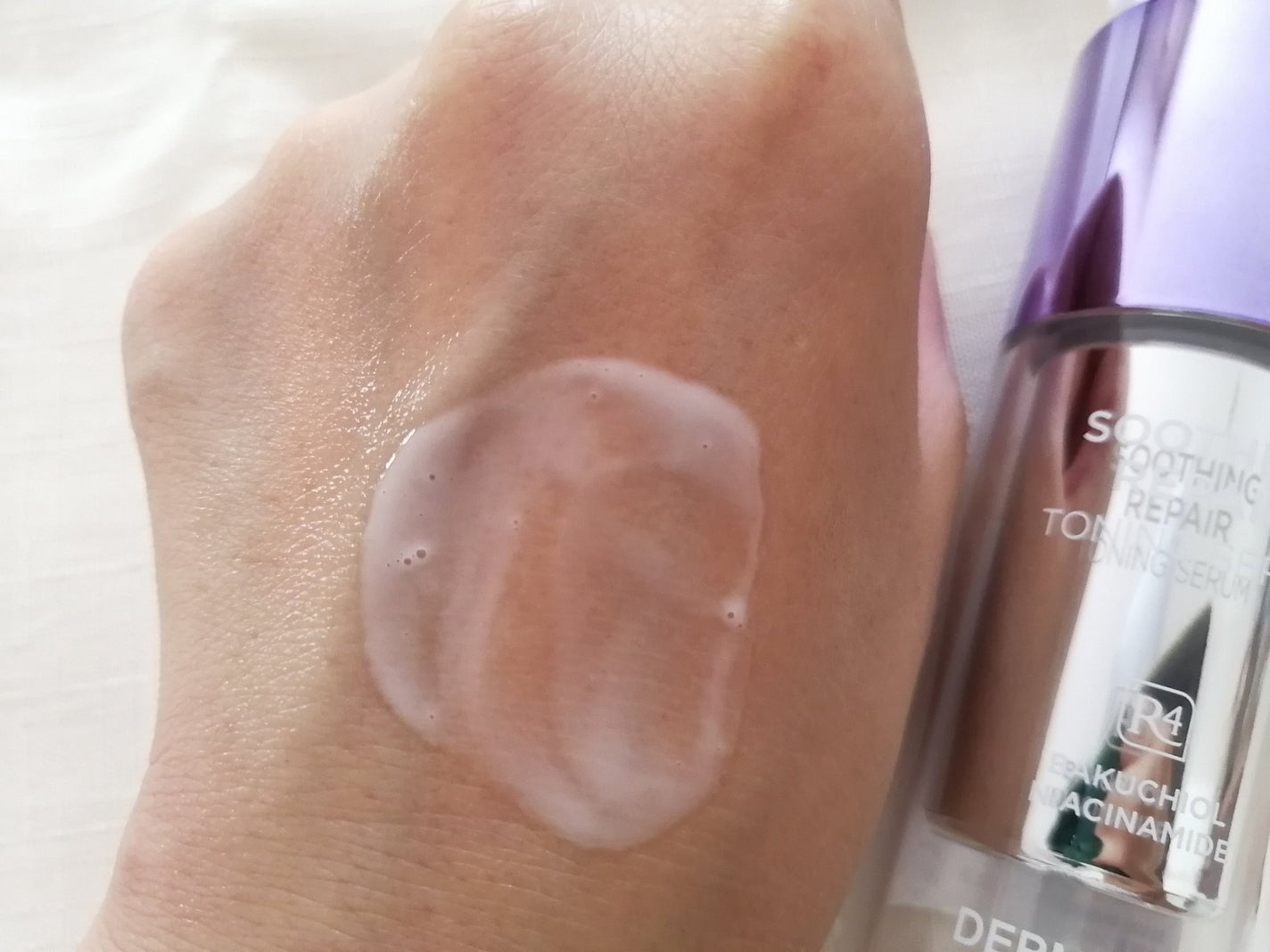 SOOTHING REPAIR TONING SERUM R4/ダーマファーム/美容液を使ったクチコミ(4枚目)