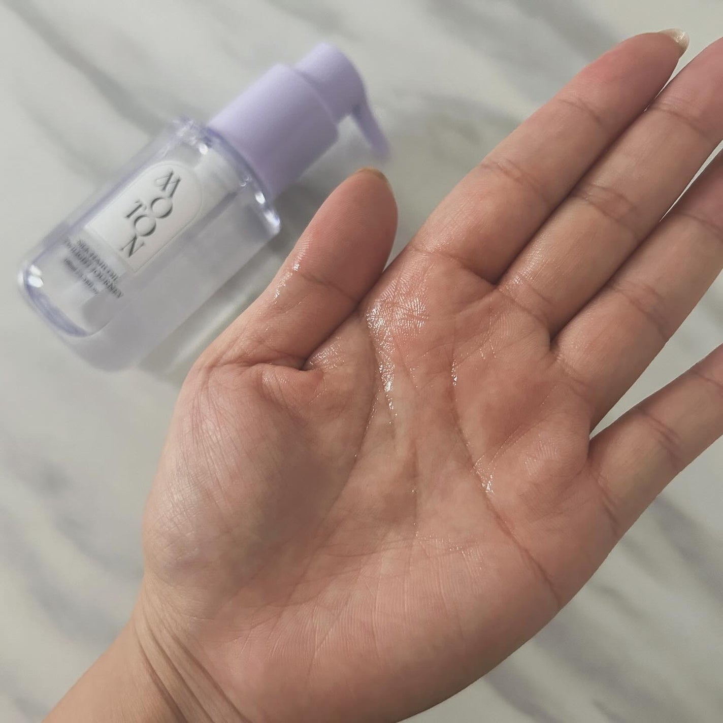 MOTON シルクヘアオイル トワイライトジャーニー/MOTON/ヘアオイルを使ったクチコミ(4枚目)