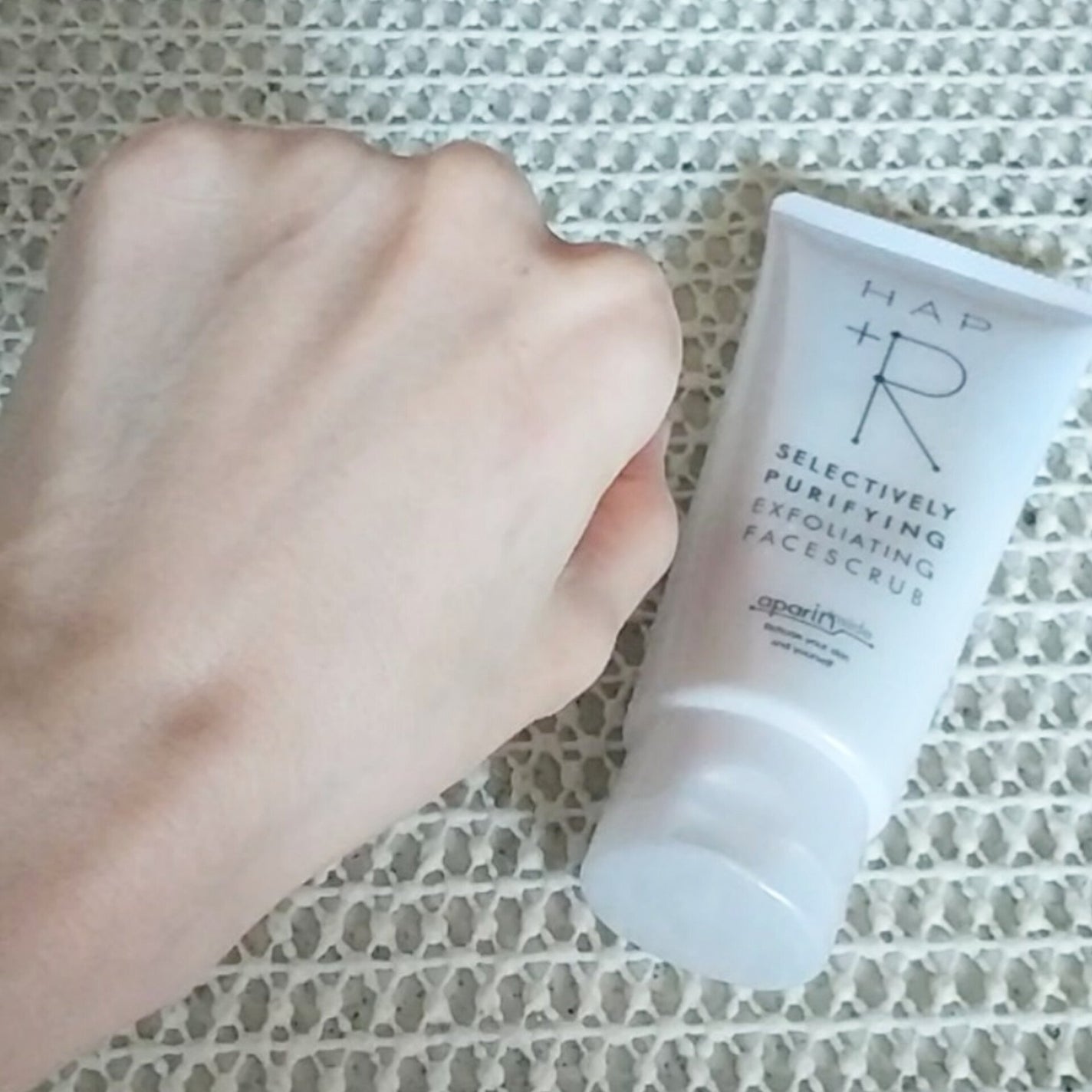 フェイススクラブ /HAP+R/スクラブ・ゴマージュを使ったクチコミ(5枚目)