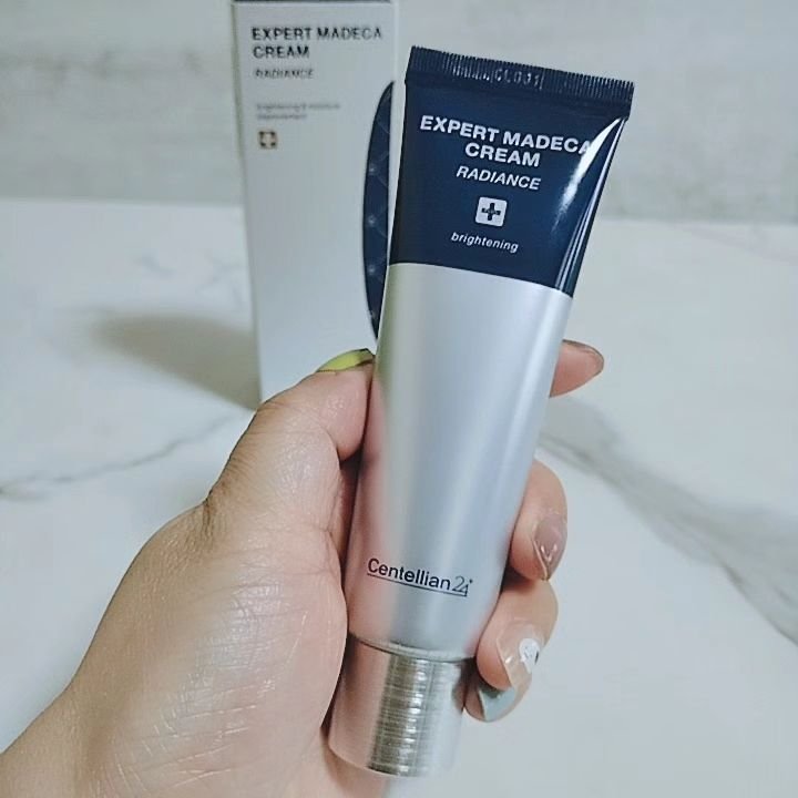 エキスパートマデカクリーム （レイディアンス）/センテリアン24/フェイスクリームを使ったクチコミ（2枚目）