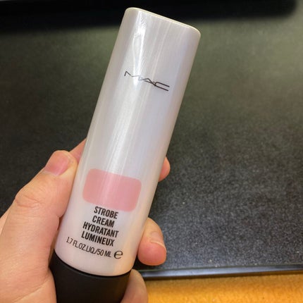 shiny_beauty_vmwa on LIPS 「macのストロボクリームのピンクライトです!匂いもとてもいい香..」(1枚目)