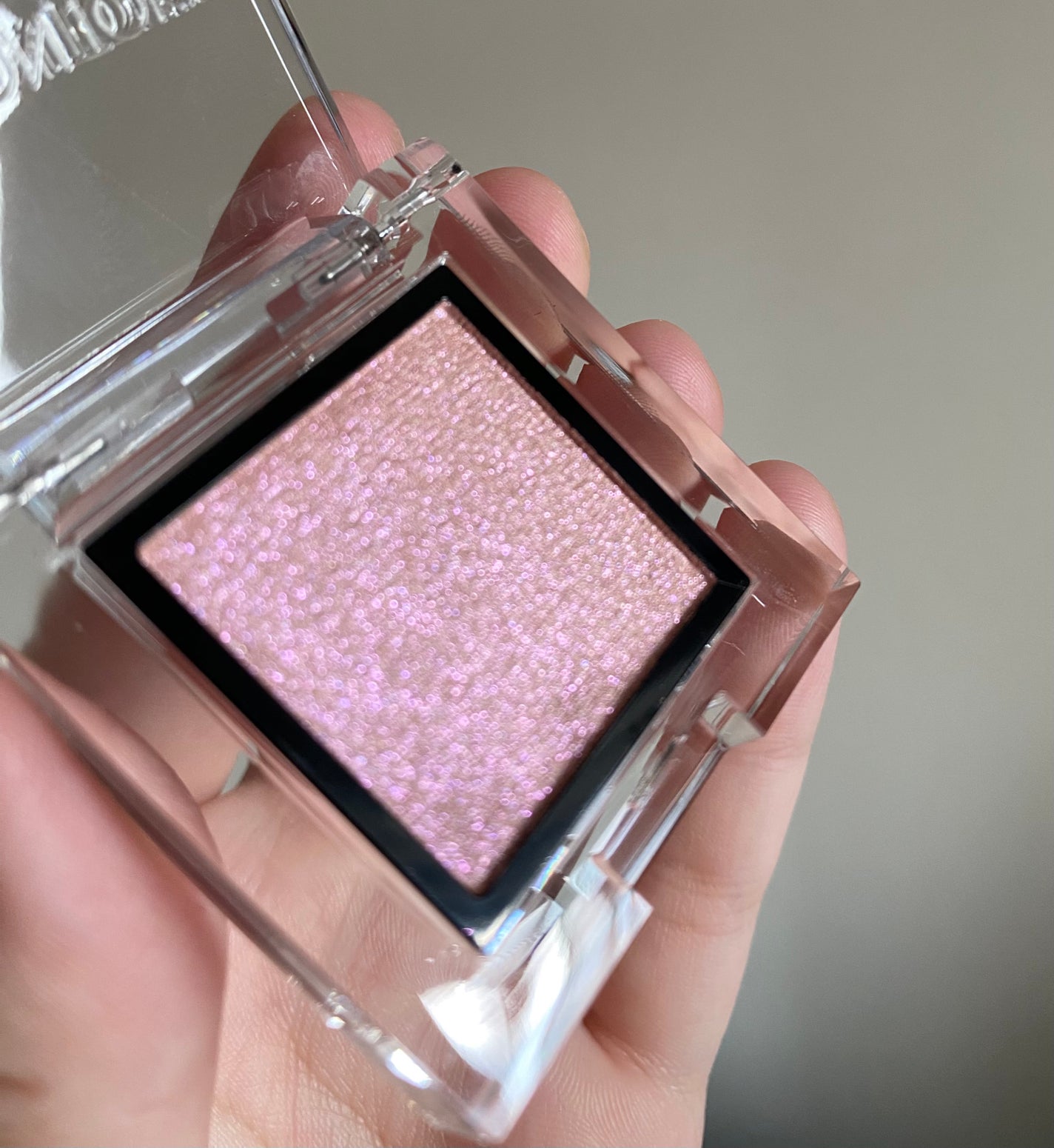 アディクション ザ アイシャドウ プリズム/ADDICTION/単色アイシャドウを使ったクチコミ(2枚目)