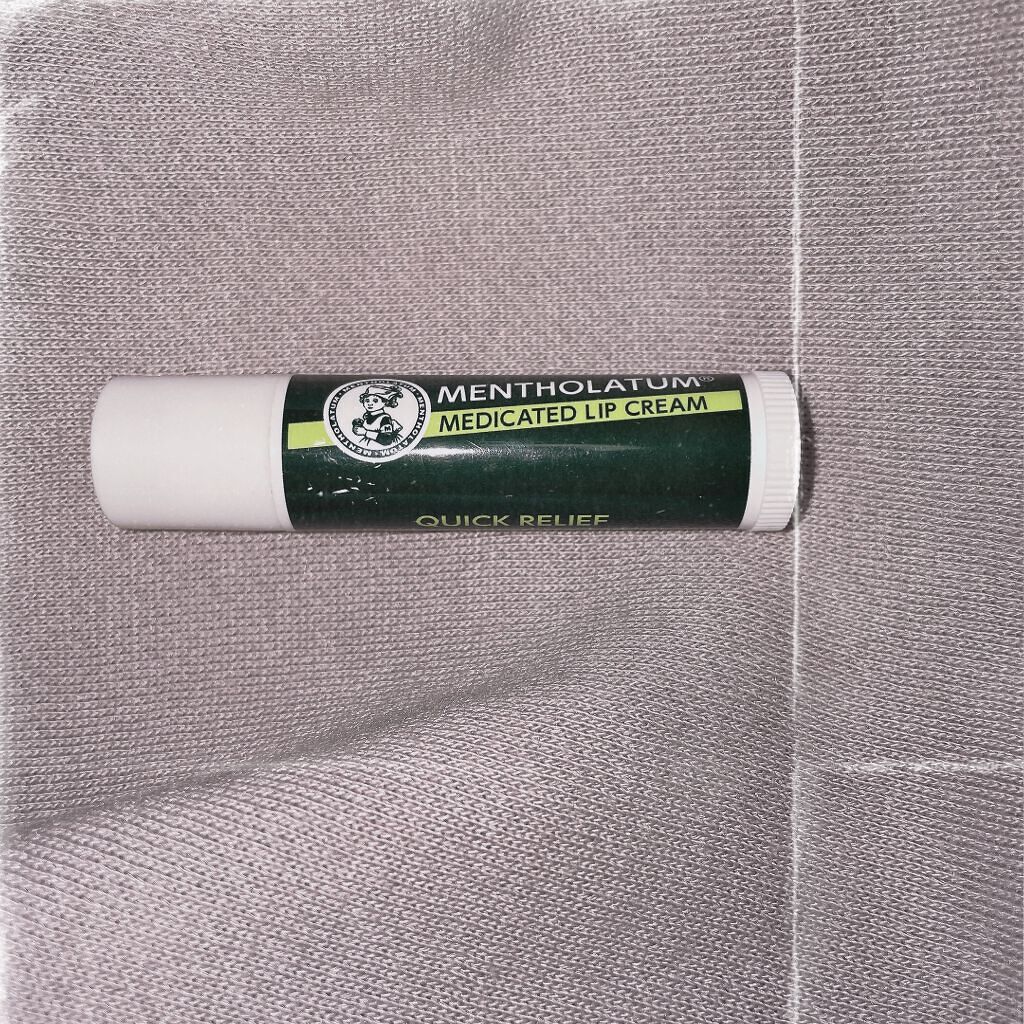 薬用スティックレギュラー/メンターム/リップクリームを使ったクチコミ（1枚目）