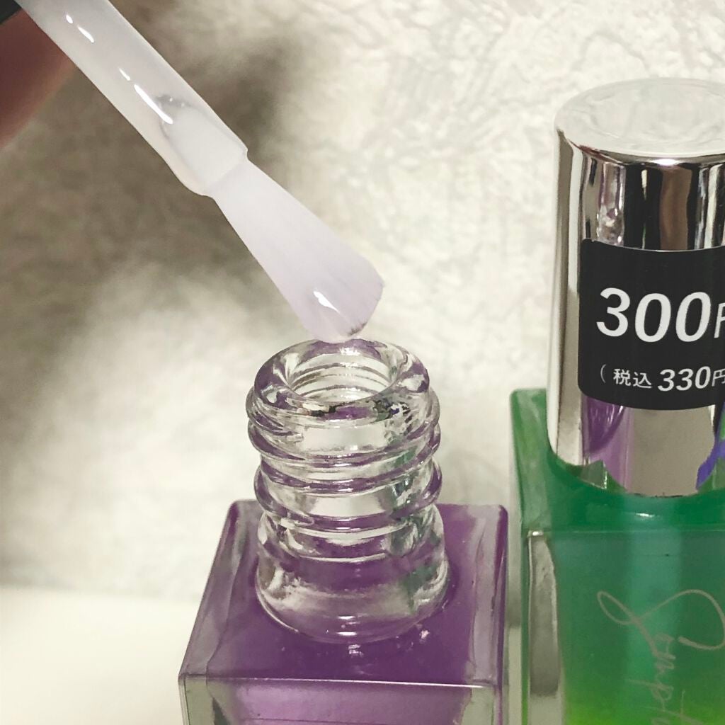 Somptueux(ソンプチュー) ネイルオイル/DAISO/ネイルオイル・トリートメントを使ったクチコミ(3枚目)