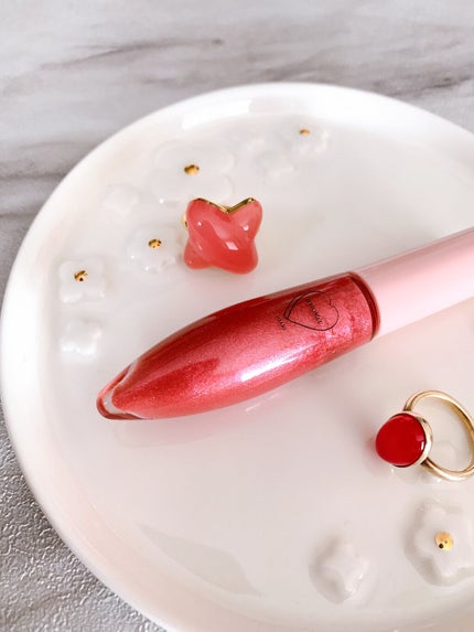 キラティントグロス kira pink キラピンク/WHOMEE/リップティントを使ったクチコミ(2枚目)