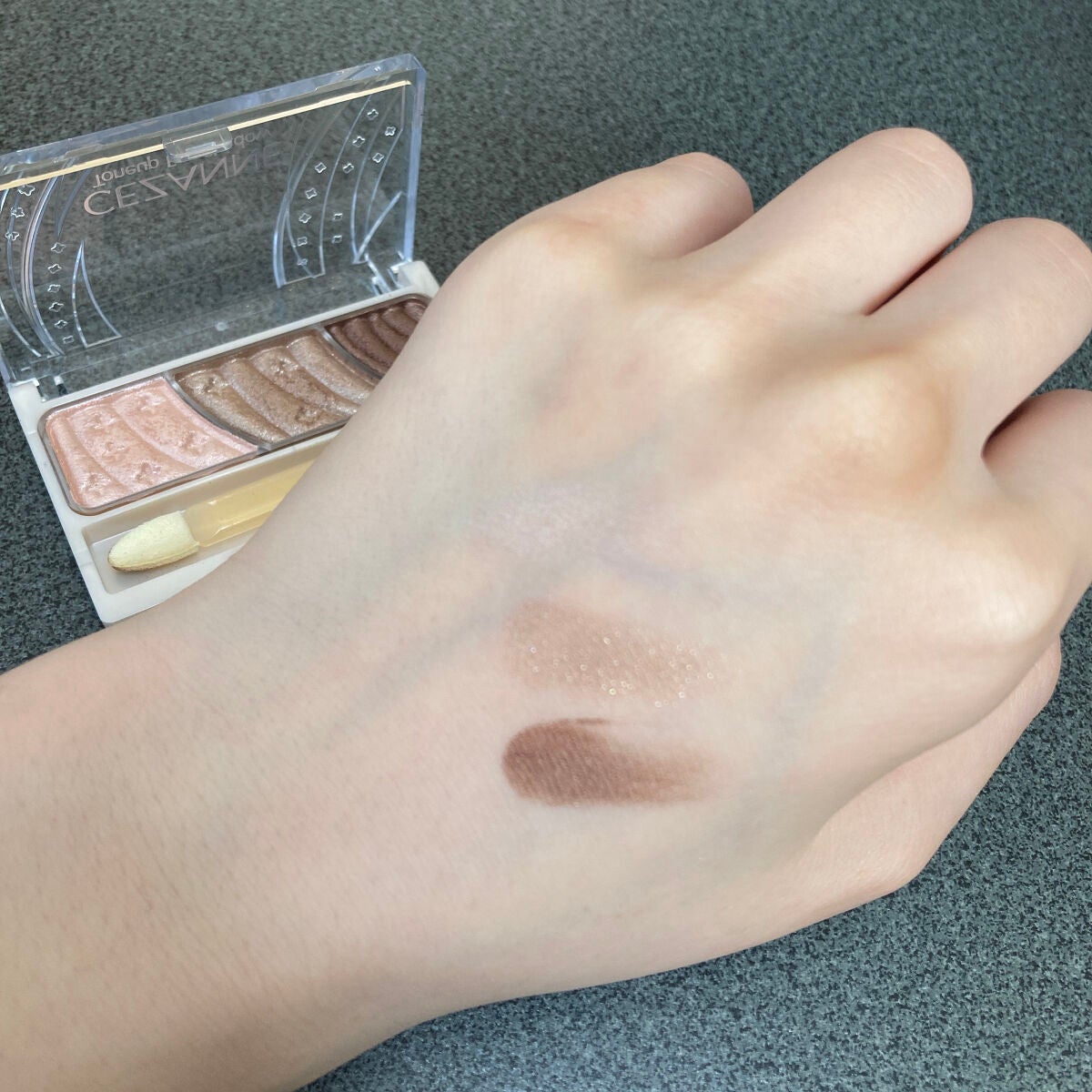 トーンアップアイシャドウ/CEZANNE/アイシャドウパレットを使ったクチコミ(4枚目)