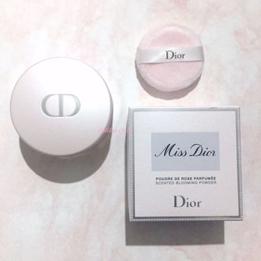 Dior ミス ディオール ブルーミング ボディ パウダーのクチコミ「【真夏のあざとクイーン♡】

こんにちは、yukariです❄️

❤︎ #Dior　#ミスディ.....」（2枚目）