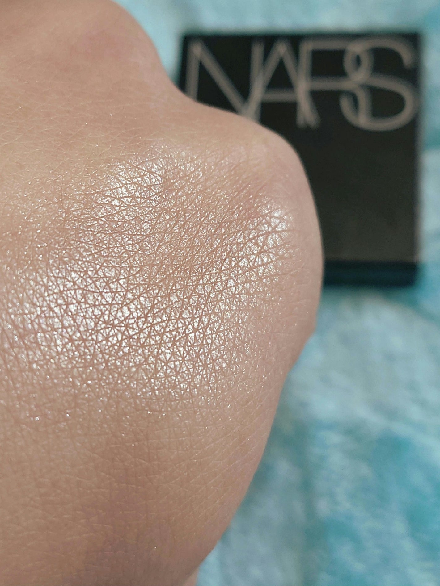 デュアルインテンシティーアイシャドー/NARS/単色アイシャドウを使ったクチコミ(4枚目)