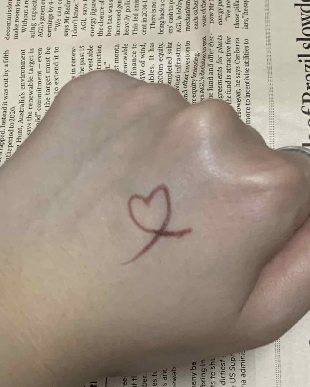 アヴァンセ ジョリ・エ ジョリ・エ リキッドアイライナー/アヴァンセ/リキッドアイライナーを使ったクチコミ(2枚目)