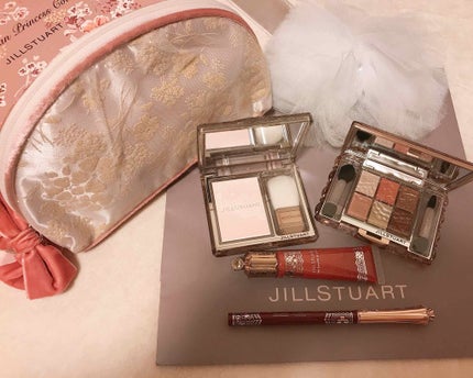 ロイヤル&アーバンプリンセス コレクション/JILL STUART/メイクアップキットを使ったクチコミ(1枚目)