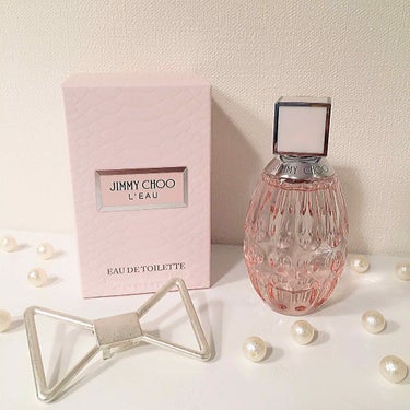 雑談です(∩˃o˂∩)♡

香水を購入しました。

その1つがJIMMY CHOO ロー オードトワレ 40mlです♩¨̮

割りと（？）甘めな香り。

フローラルとムスクがとても心地良いです◎

これ