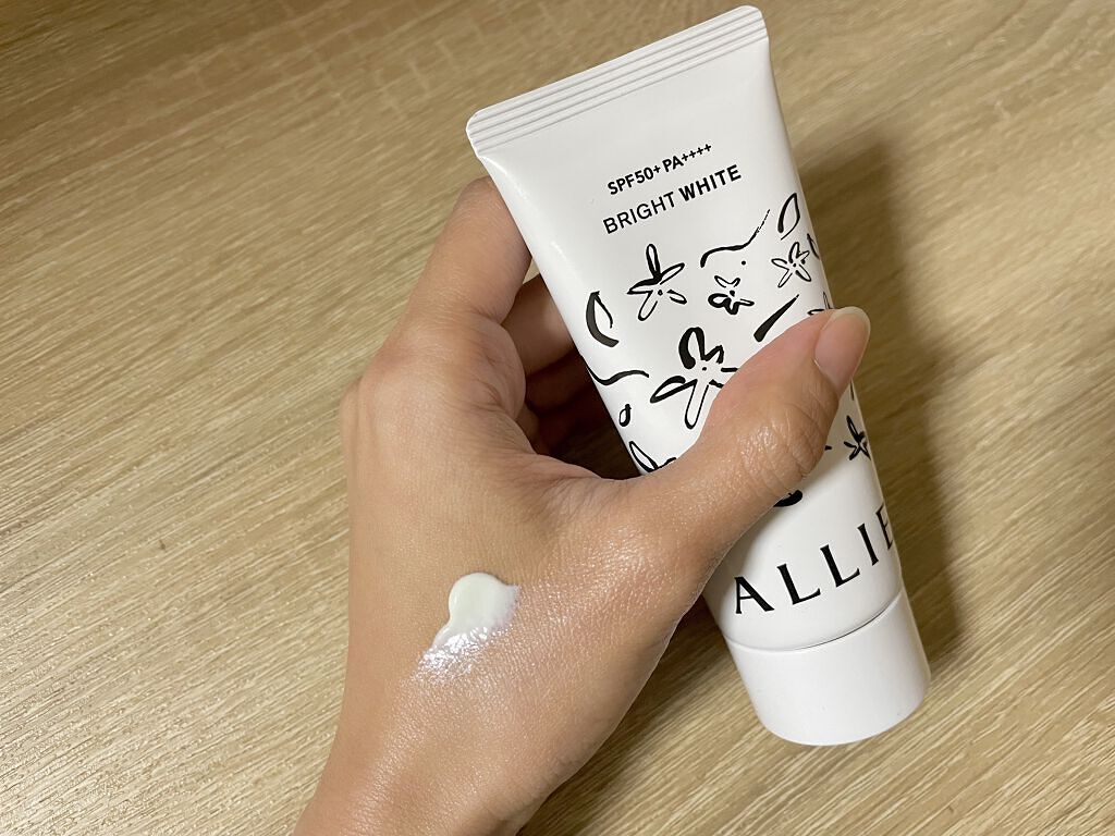 ニュアンスチェンジUV ジェル WT 限定パッケージ/アリィー/日焼け止めジェルを使ったクチコミ（3枚目）