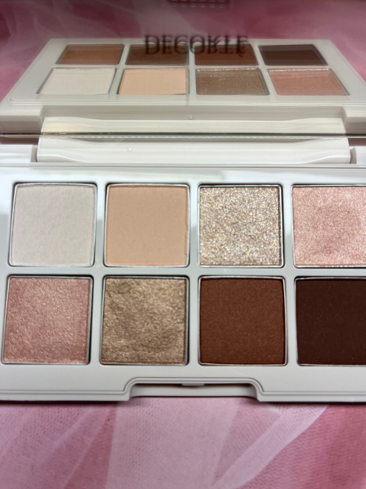 ぽよ on LIPS 「COSMEDECORTEメイクアップコレクション2022✼••..」(3枚目)