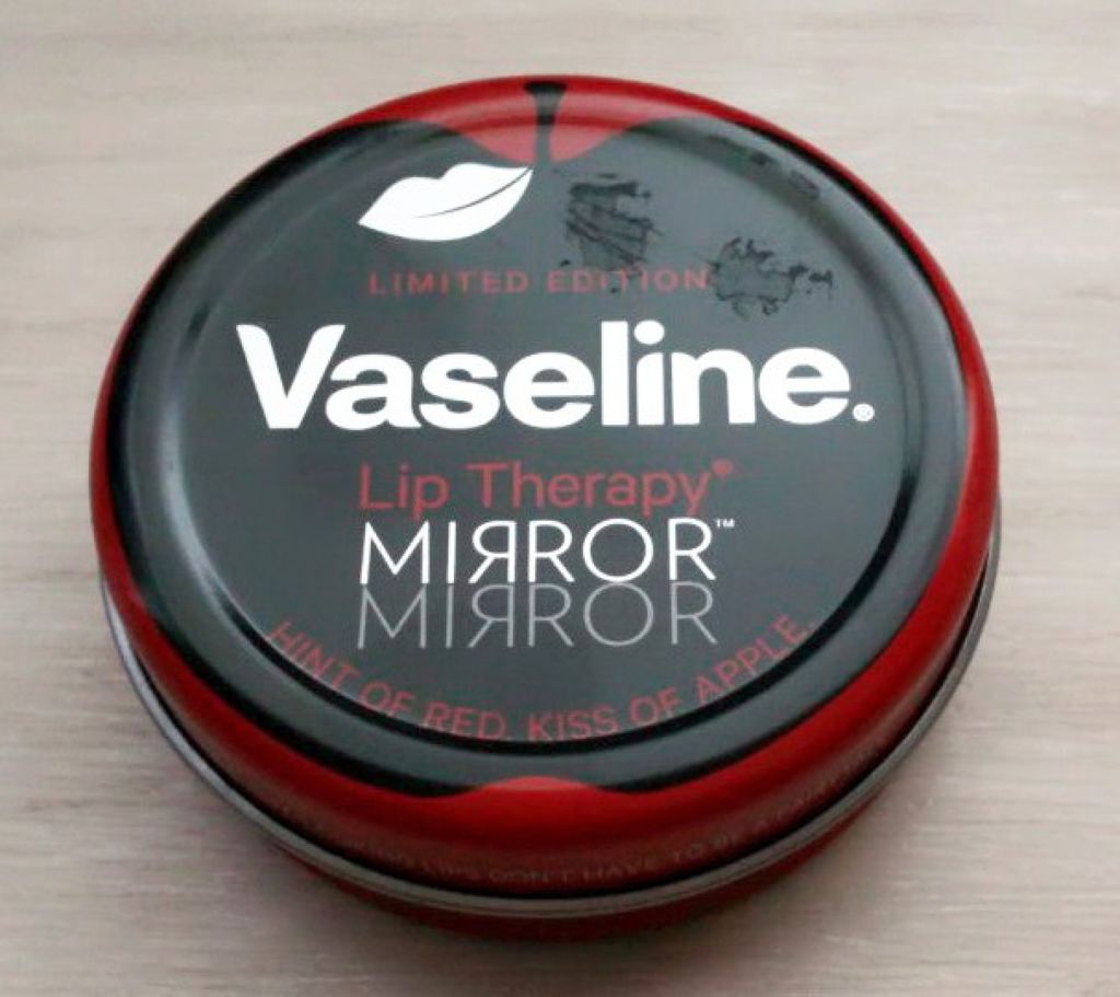 リップ モイストシャイン アップル/ヴァセリン/リップケアを使ったクチコミ（1枚目）