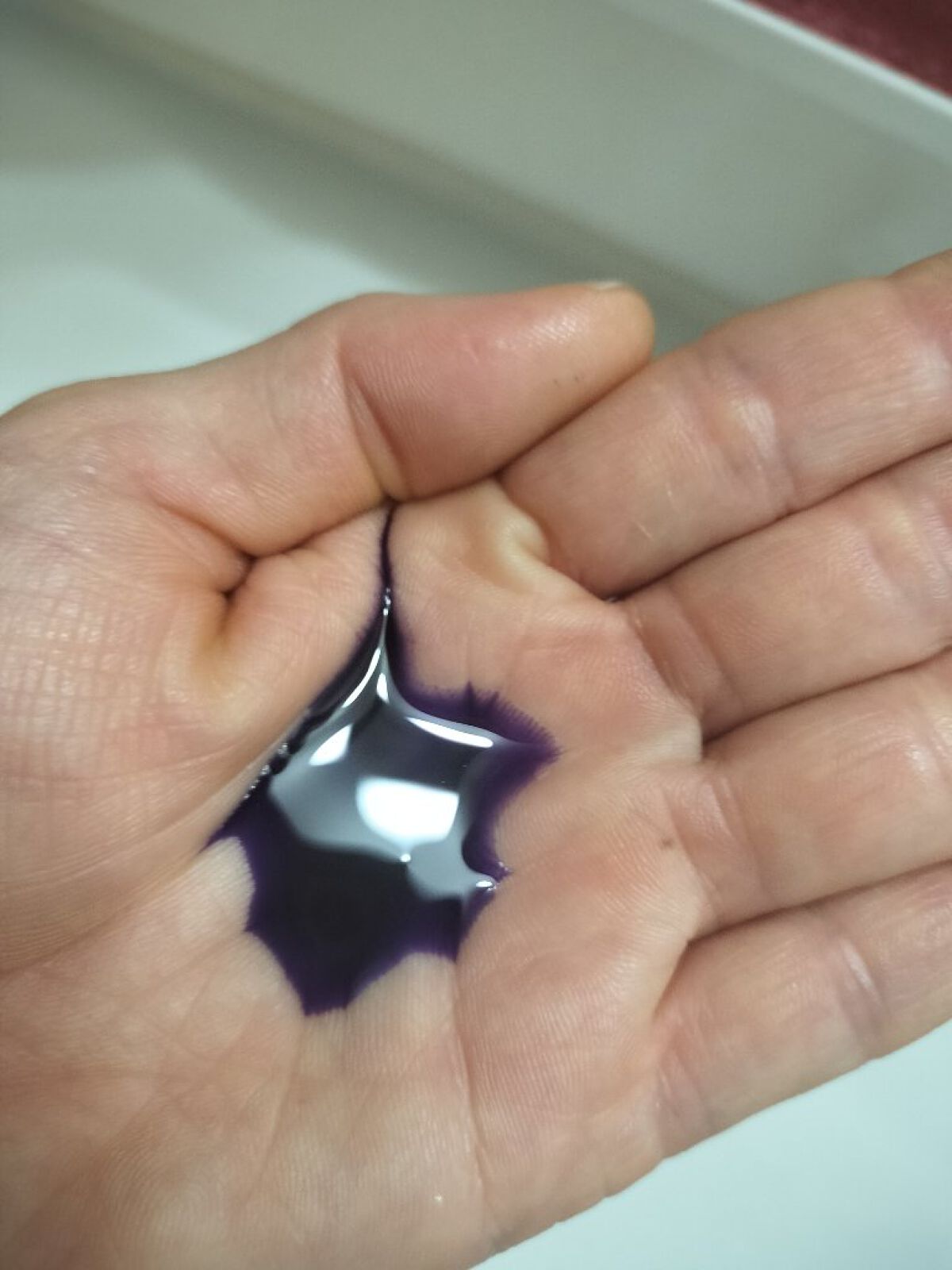 ALIVE カラーキープ シャンプーのクチコミ「ALIVE　カラーキープシャンプー　パープル

イヤリングカラーの黄ばみ防止の為購入しました。.....」（2枚目）