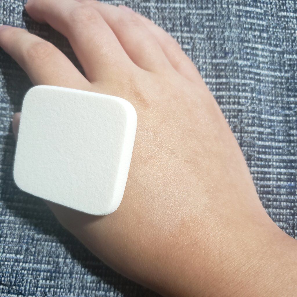  カラーステイ ロングウェア UV パウダー ファンデーション 02 オークル 20/REVLON/パウダーファンデーションを使ったクチコミ（3枚目）