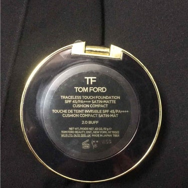 TOM FORD BEAUTY トレースレス タッチ ファンデーション SPF 45 サテンマット クッション コンパクトのクチコミ「トムフォード のトレースレス タッチ ファンデーションです！！
色はBUFF
ずっと、キルカバ.....」（3枚目）