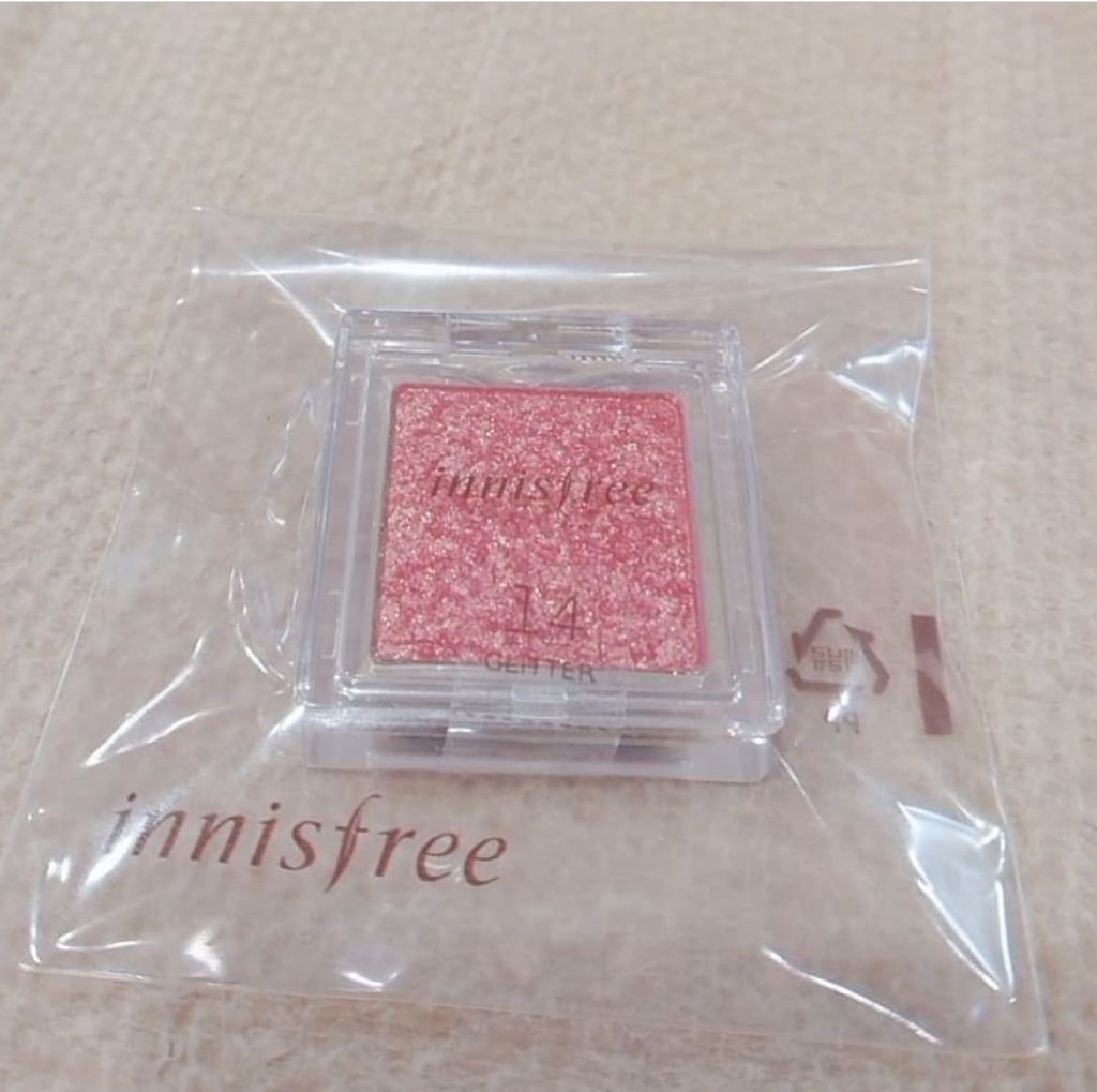 マイアイシャドウ グリッター/innisfree/単色アイシャドウを使ったクチコミ（1枚目）